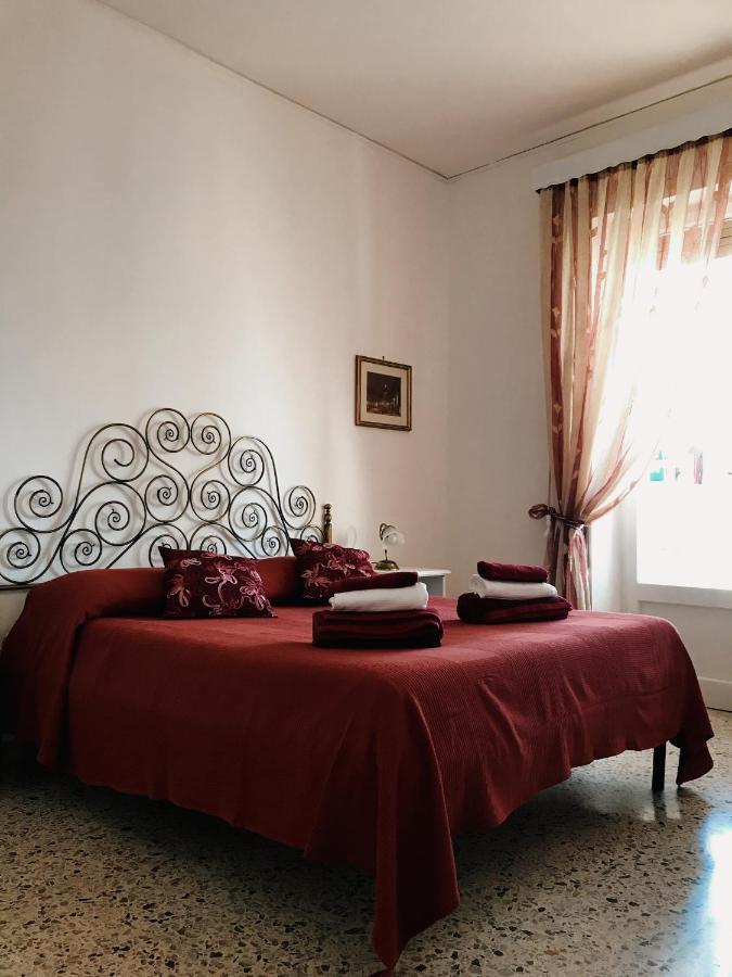 Casa Zi' Peppe Daire Capranica Dış mekan fotoğraf